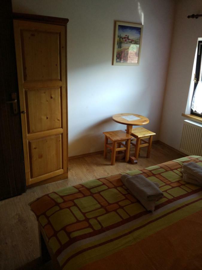 Apartment Jelena Seliste Dreznicko Bagian luar foto