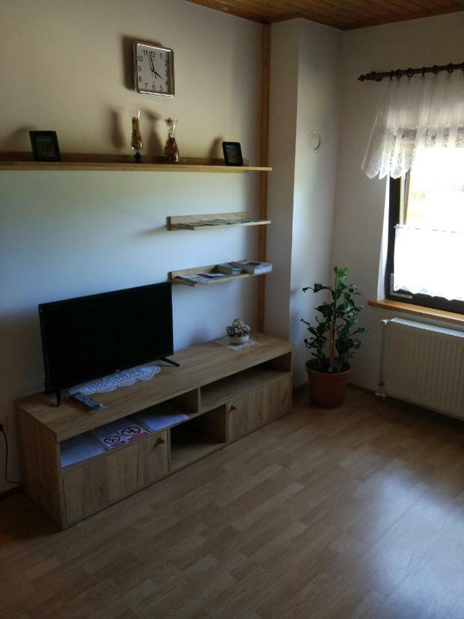 Apartment Jelena Seliste Dreznicko Bagian luar foto
